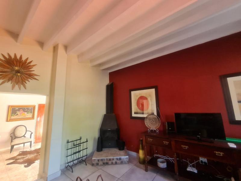 5 Bedroom Property for Sale in Uitsig Free State